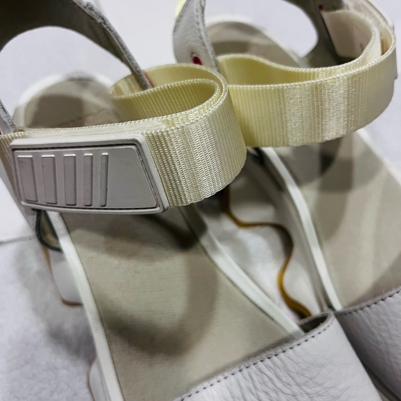 Sorel Kinetic Wedge Platform Sandals - Picture 4 of 5